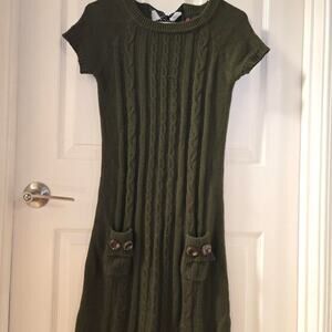 She’s Cool olive cable knit sweater dress ✨